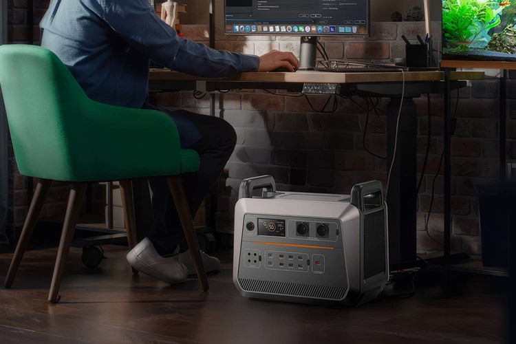 پاور استیشن ST2000